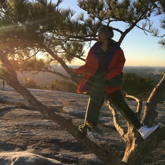 Meet your Posher, Alycia - Picture 2 of 8